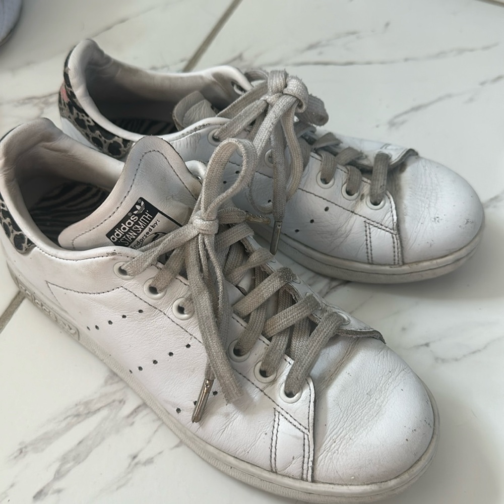 Stan smith leaped leather white shoes used size 7 adidas